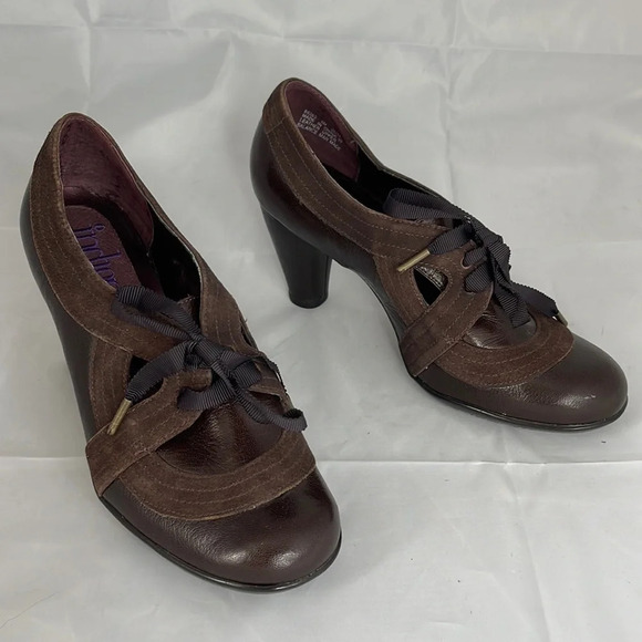 INDIGO By Clarks Round Toe Tied Pump Brown Leather and Suede Vintage Vibe Size 6 - Picture 11 of 11